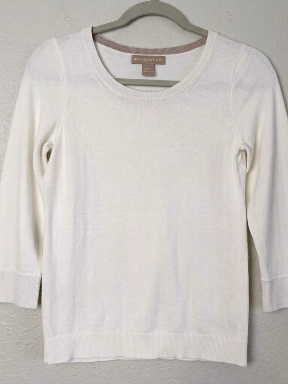 Banana Republic Cream and Knit Summer Top